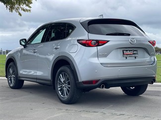 2017 Mazda CX-5 - Thumbnail