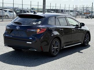 2020 Toyota Corolla - Thumbnail