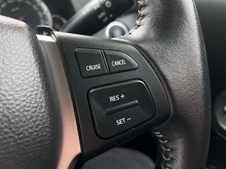 2015 Suzuki Swift - Thumbnail