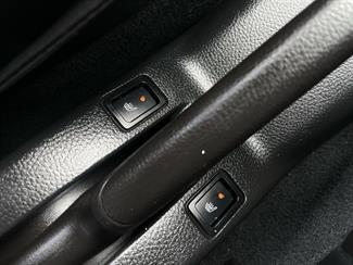 2015 Suzuki Swift - Thumbnail