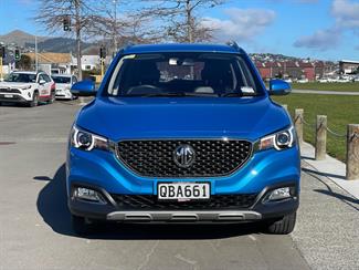2023 MG Zs - Thumbnail