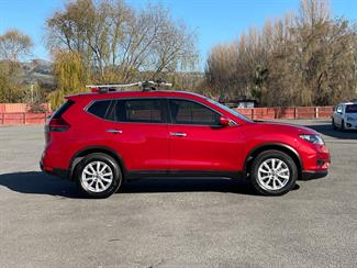 2019 Nissan X-Trail - Thumbnail