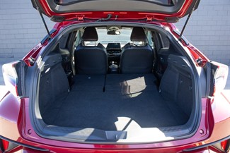2017 Toyota C-HR - Thumbnail