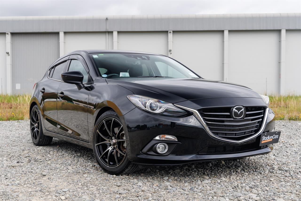 2015 Mazda Axela