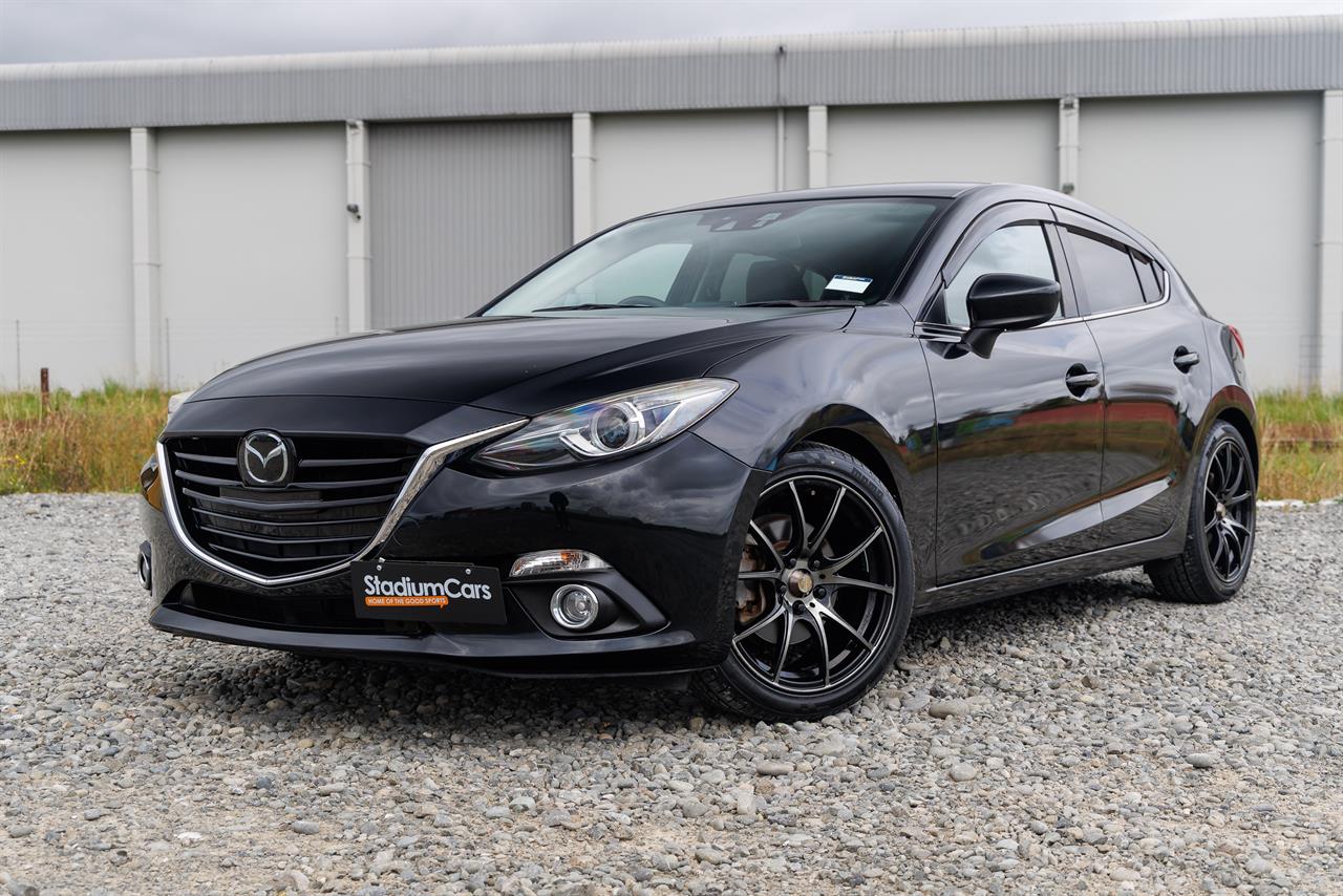 2015 Mazda Axela
