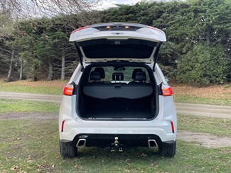 2019 Ford Endura - Thumbnail