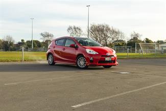 2014 Toyota AQUA - Thumbnail