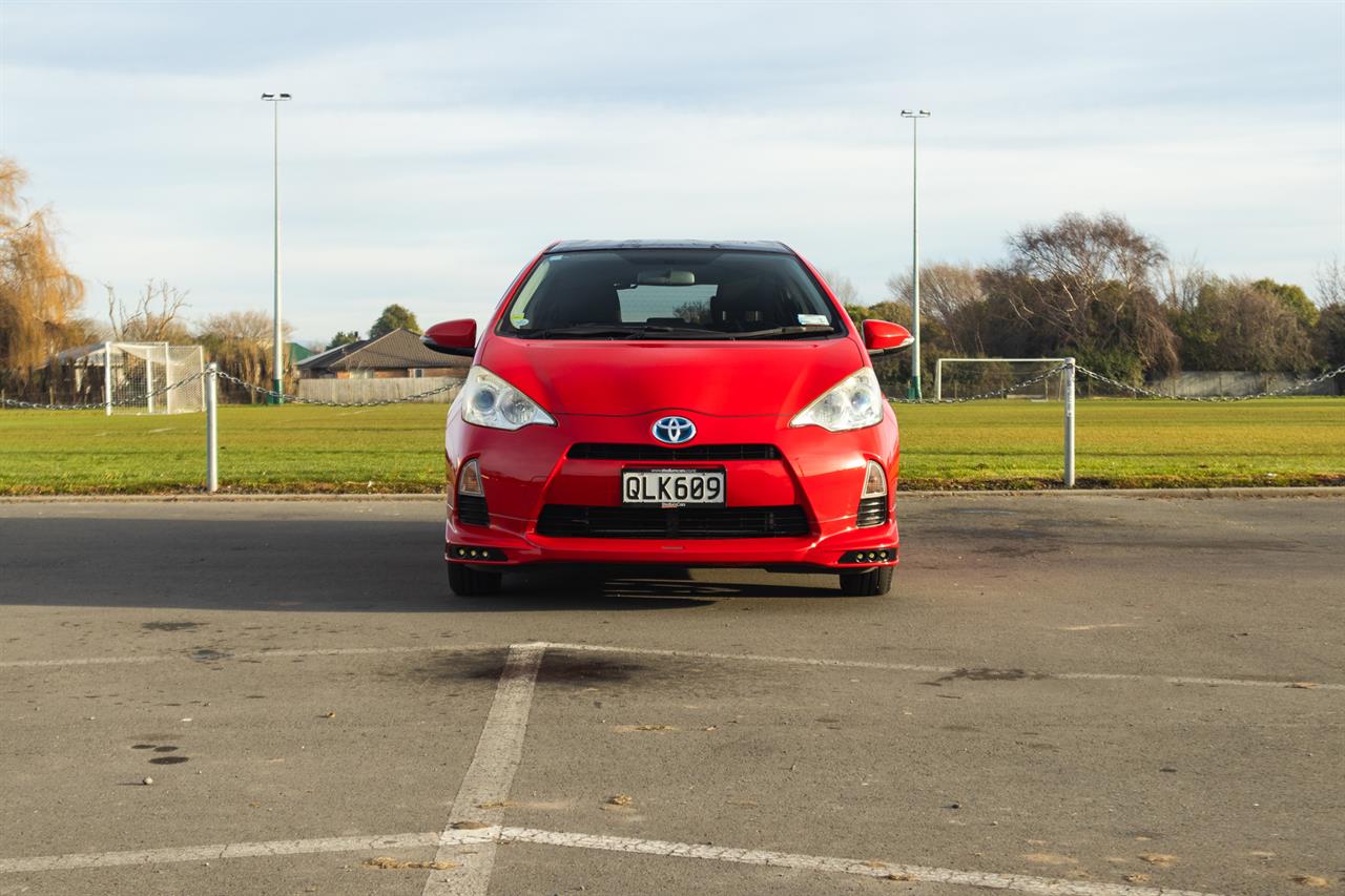 2014 Toyota AQUA