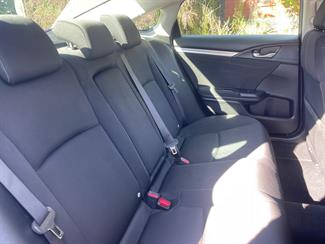 2016 Honda Civic - Thumbnail