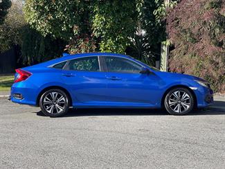 2016 Honda Civic - Thumbnail