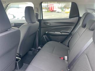 2017 Suzuki Swift - Thumbnail