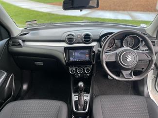 2017 Suzuki Swift - Thumbnail