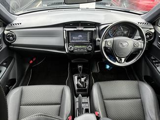 2015 Toyota Corolla - Thumbnail