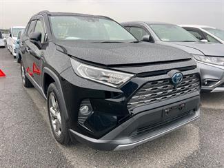 2021 Toyota RAV4 - Thumbnail