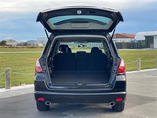 2010 Subaru EXIGA - Thumbnail