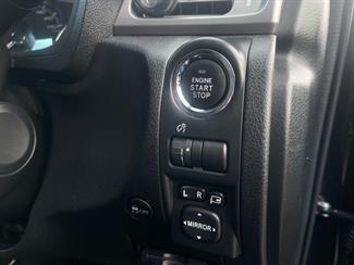 2010 Subaru EXIGA - Thumbnail
