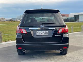 2010 Subaru EXIGA - Thumbnail