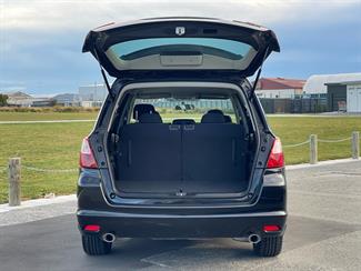 2010 Subaru EXIGA - Thumbnail