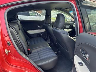2015 Honda Vezel - Thumbnail
