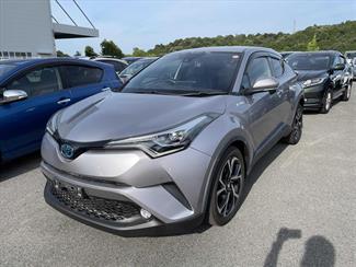 2018 Toyota C-HR - Thumbnail