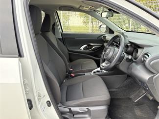 2021 Toyota Yaris Cross - Thumbnail