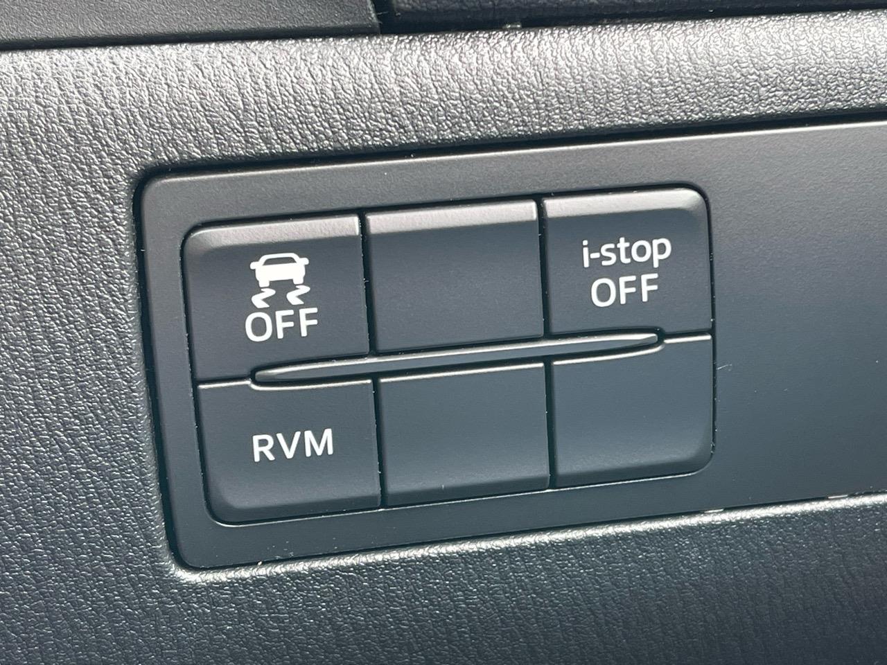 2014 Mazda Axela