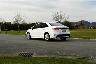 2019 Toyota Corolla - Thumbnail