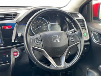2016 Honda GRACE - Thumbnail