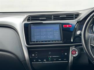 2016 Honda GRACE - Thumbnail