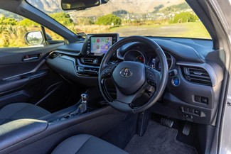 2023 Toyota C-HR - Thumbnail