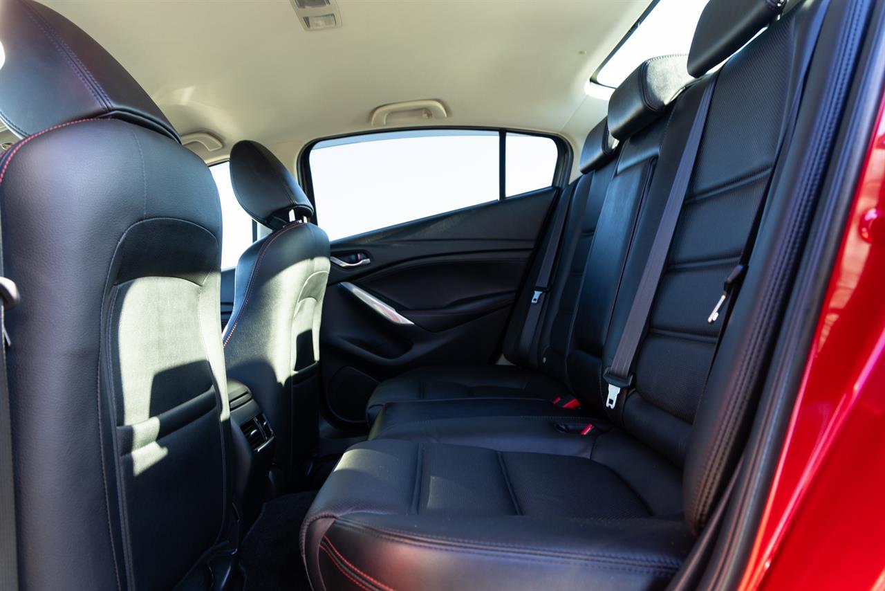 2013 Mazda Atenza