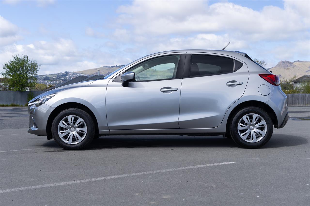 2015 Mazda Demio