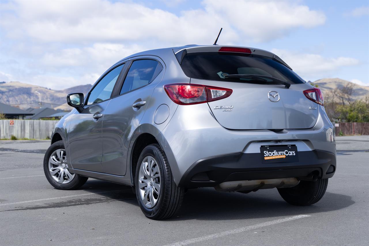 2015 Mazda Demio