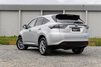 2014 Toyota Harrier - Thumbnail