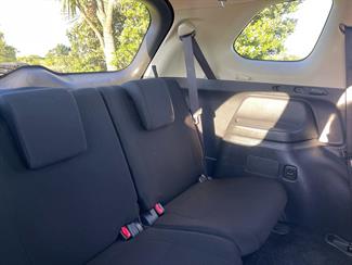 2018 Mitsubishi Outlander - Thumbnail