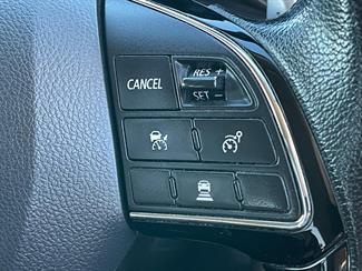 2018 Mitsubishi Outlander - Thumbnail