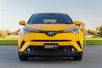 2019 Toyota C-HR - Thumbnail