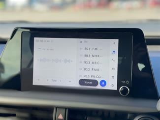 2023 Toyota Prius - Thumbnail