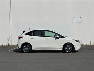 2022 Nissan Note - Thumbnail