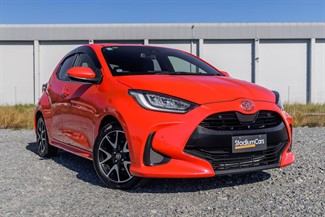 2020 Toyota Yaris - Thumbnail