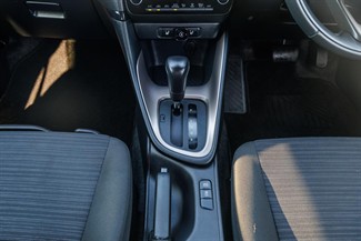 2020 Toyota Yaris - Thumbnail