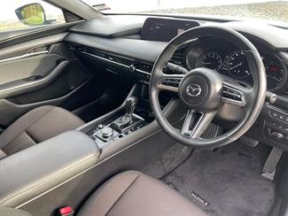 2019 Mazda 3 - Thumbnail