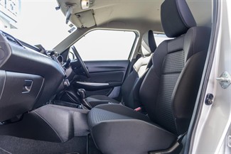 2018 Suzuki Swift - Thumbnail