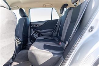 2023 Subaru Outback - Thumbnail