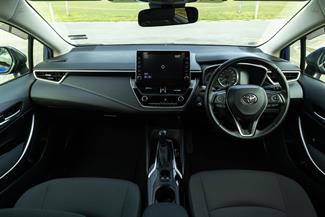 2020 Toyota Corolla - Thumbnail