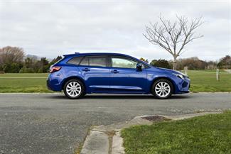 2020 Toyota Corolla - Thumbnail