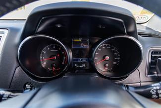 2015 Subaru Outback - Thumbnail