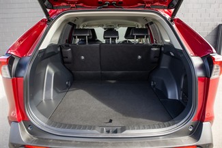 2020 Toyota RAV4 - Thumbnail