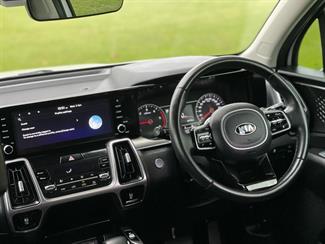 2020 Kia Sorento - Thumbnail