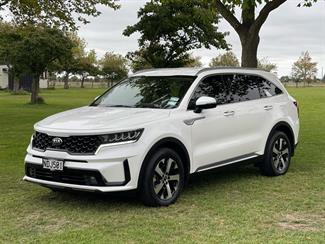 2020 Kia Sorento - Thumbnail